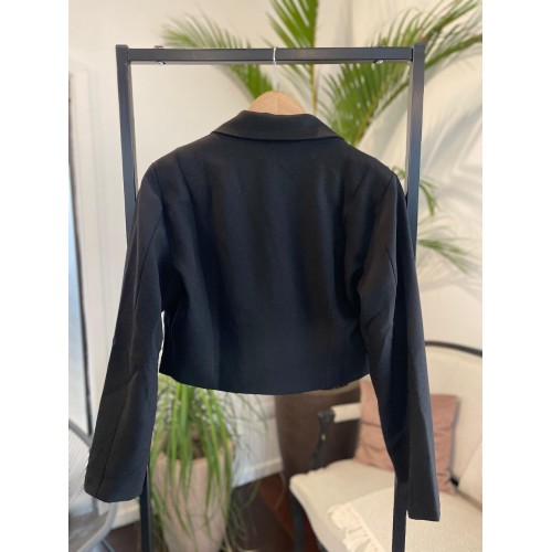 Blazer Cropped Alfaiataria Preto